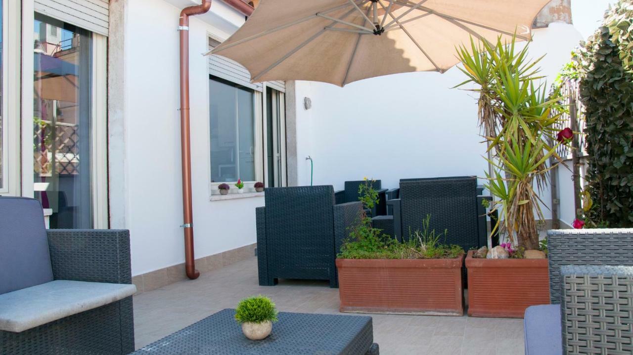 Rome Apartment With Terrace Autonomous Экстерьер фото